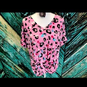 Pink leopard short sleeve